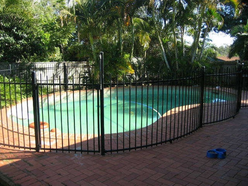 78 Island St, Cleveland QLD 4163