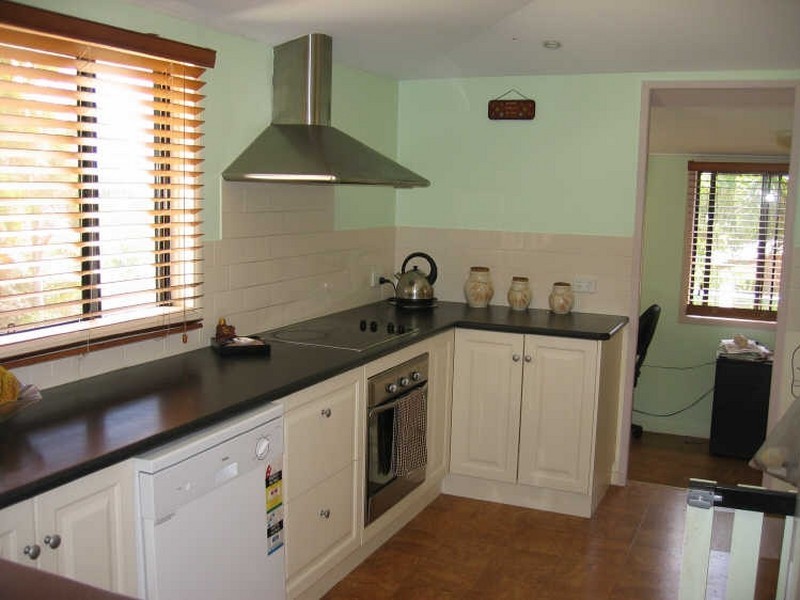 78 Island St, Cleveland QLD 4163