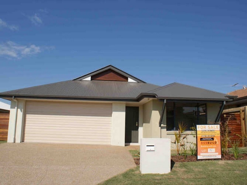 5 School Road, Victoria Point QLD 4165