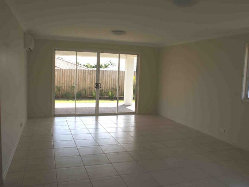 22 Parklane Road, Victoria Point QLD 4165