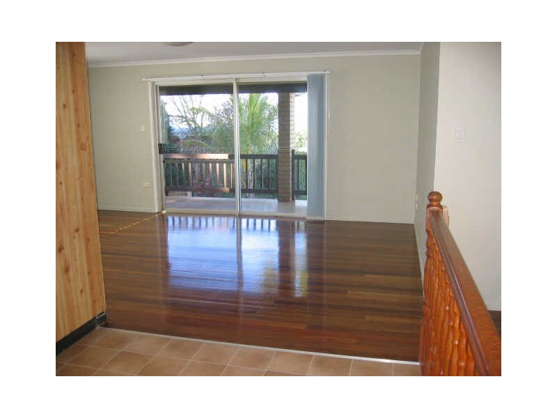 221 Main Road, Wellington Point QLD 4160