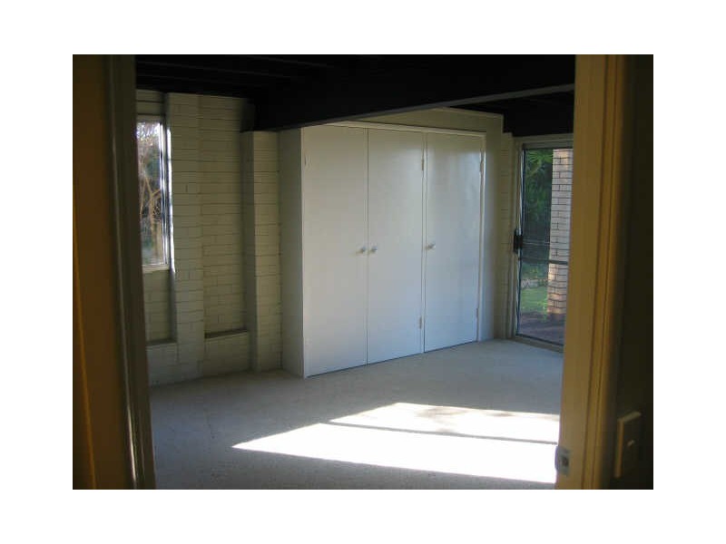 221 Main Road, Wellington Point QLD 4160