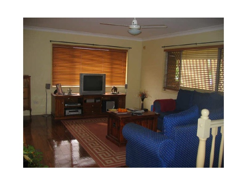 34 Cambridge Drive, Alexandra Hills QLD 4161