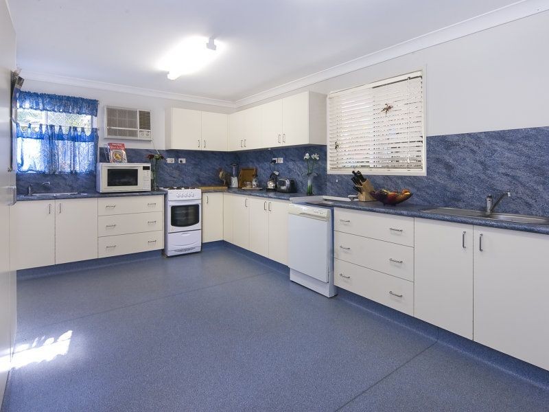 2 Solway Crescent, Carbrook QLD 4130