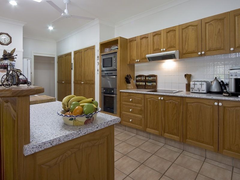2 Solway Crescent, Carbrook QLD 4130