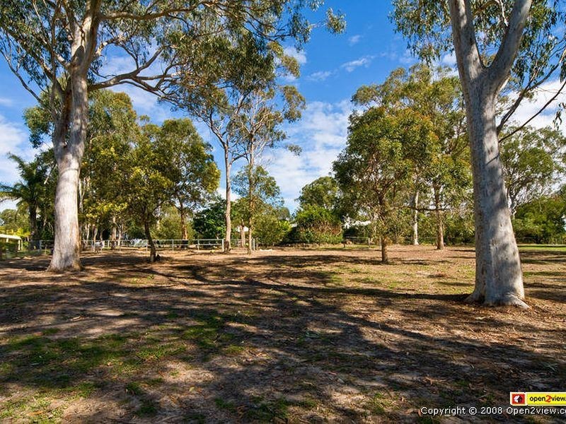 2 Solway Crescent, Carbrook QLD 4130