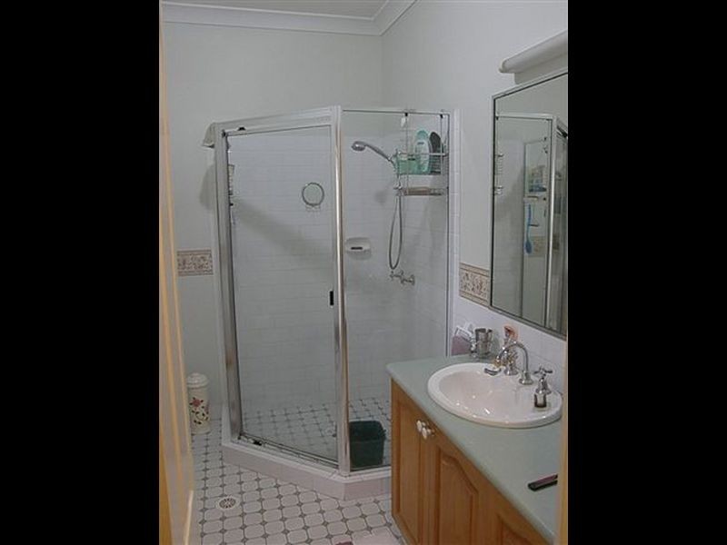 2 Solway Crescent, Carbrook QLD 4130