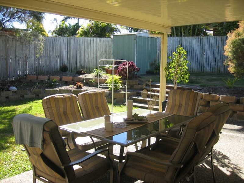 8 Ashwood Cct, Birkdale QLD 4159