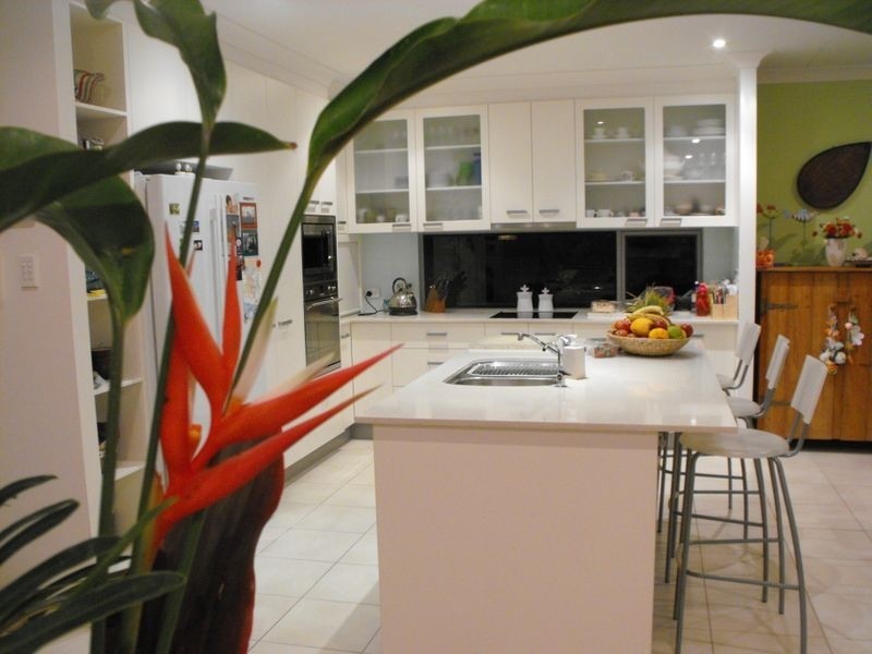 32 Bayview Street, Wellington Point QLD 4160