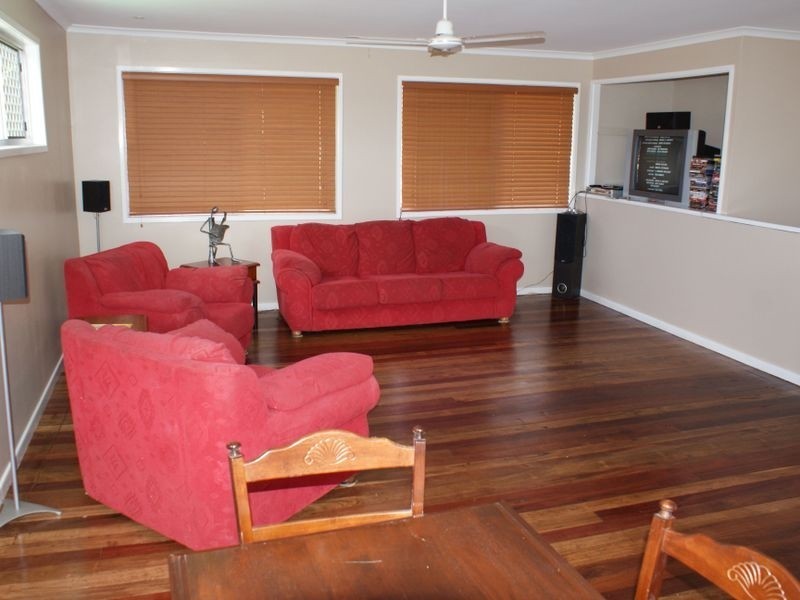 1 Elmhurst Street, Capalaba QLD 4157