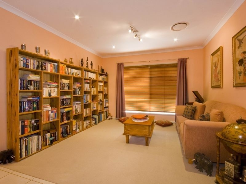 44 Travorten Drive, Bridgeman Downs QLD 4035