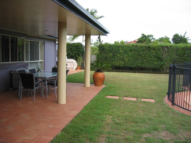 9 Como Street, Ormiston QLD 4160