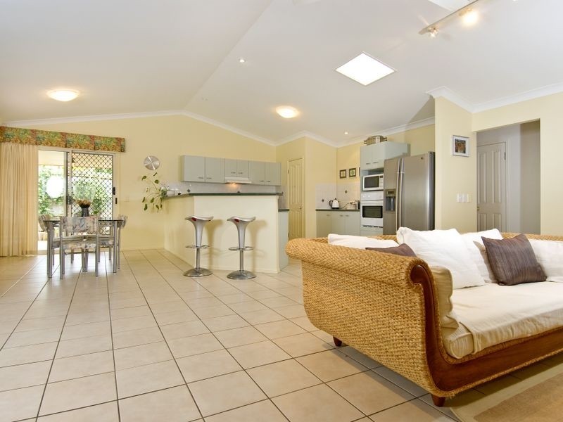 21 Creswick Place, Birkdale QLD 4159