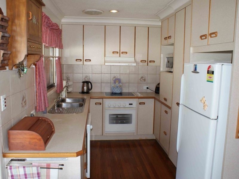 66 Lawn Tce, Capalaba QLD 4157