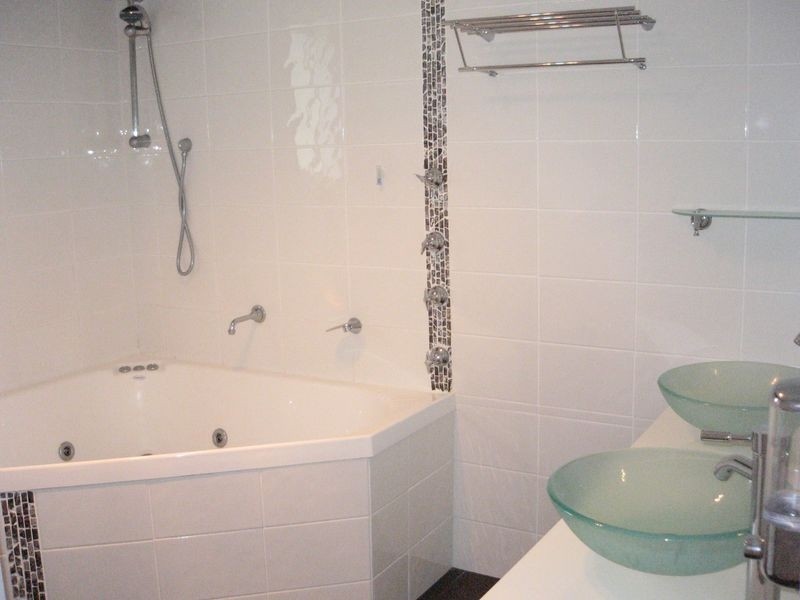 12 Camira St, Alexandra Hills QLD 4161