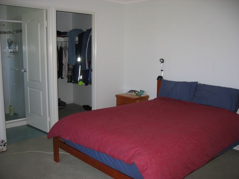 10 Parker Ct, Wakerley QLD 4154