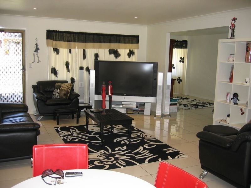 17 Sandringham St, Alexandra Hills QLD 4161