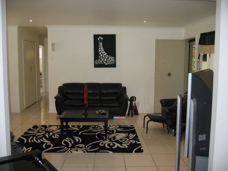 17 Sandringham St, Alexandra Hills QLD 4161