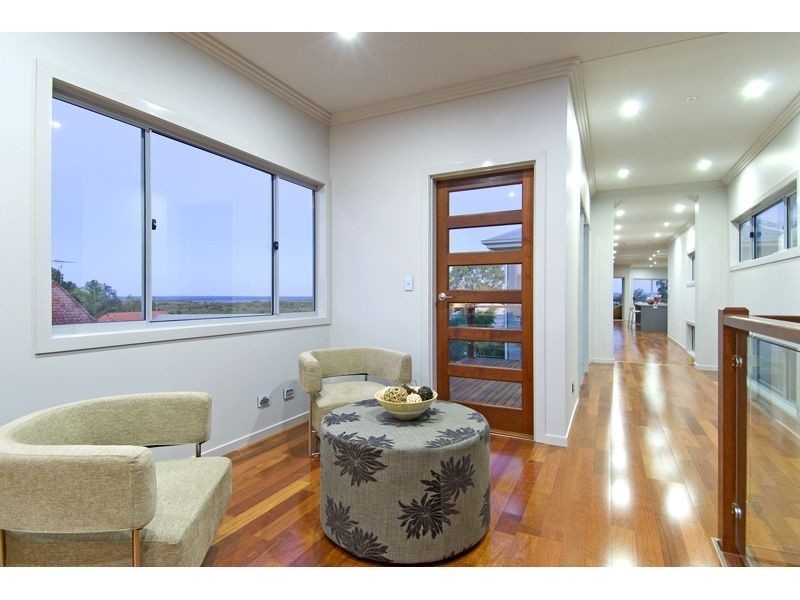 339 Main Road, Wellington Point QLD 4160