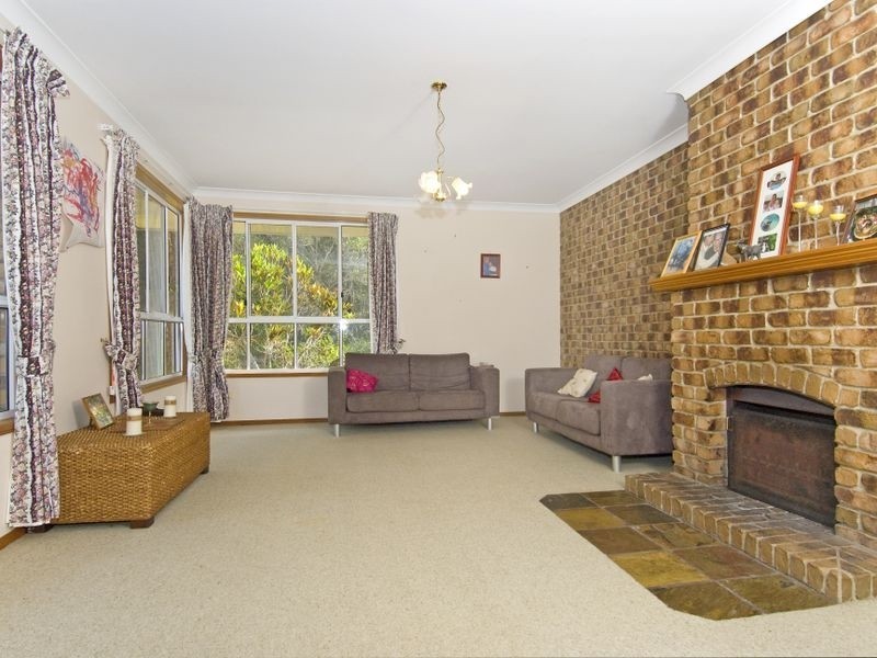 219 Avalon Road, Sheldon QLD 4157