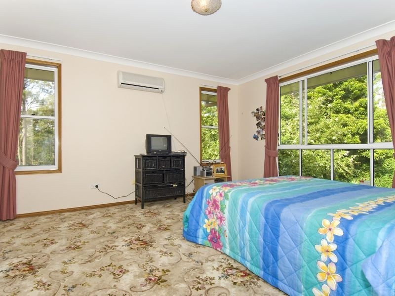 219 Avalon Road, Sheldon QLD 4157