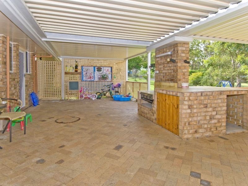 219 Avalon Road, Sheldon QLD 4157