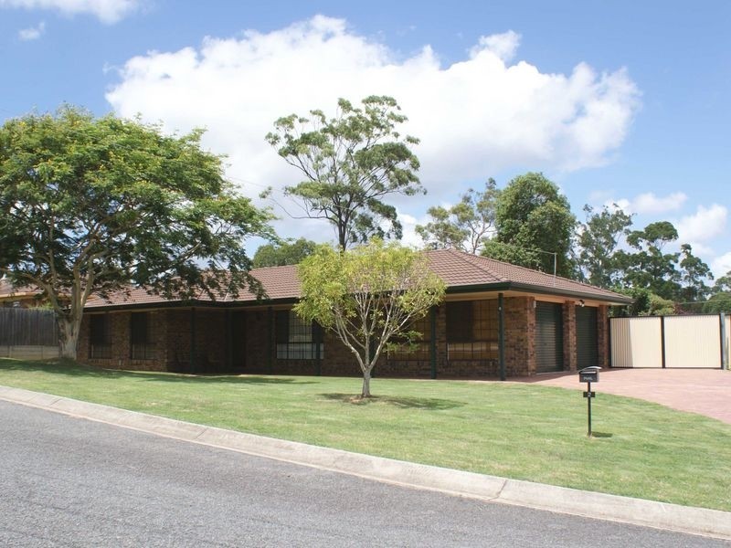 2 Estaway Court, Capalaba QLD 4157