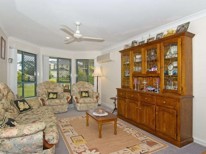 48 Jasper St, Wellington Point QLD 4160