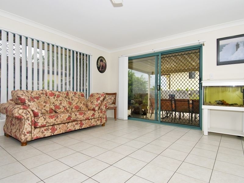 48 Jasper St, Wellington Point QLD 4160