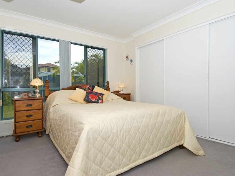 48 Jasper St, Wellington Point QLD 4160