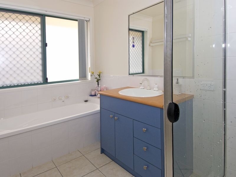 48 Jasper St, Wellington Point QLD 4160