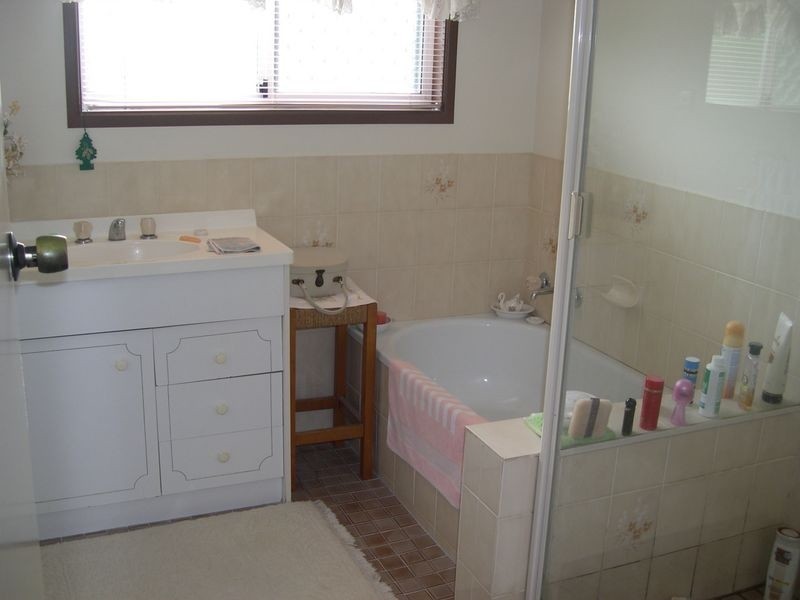 35 Devonshire Dr, Alexandra Hills QLD 4161