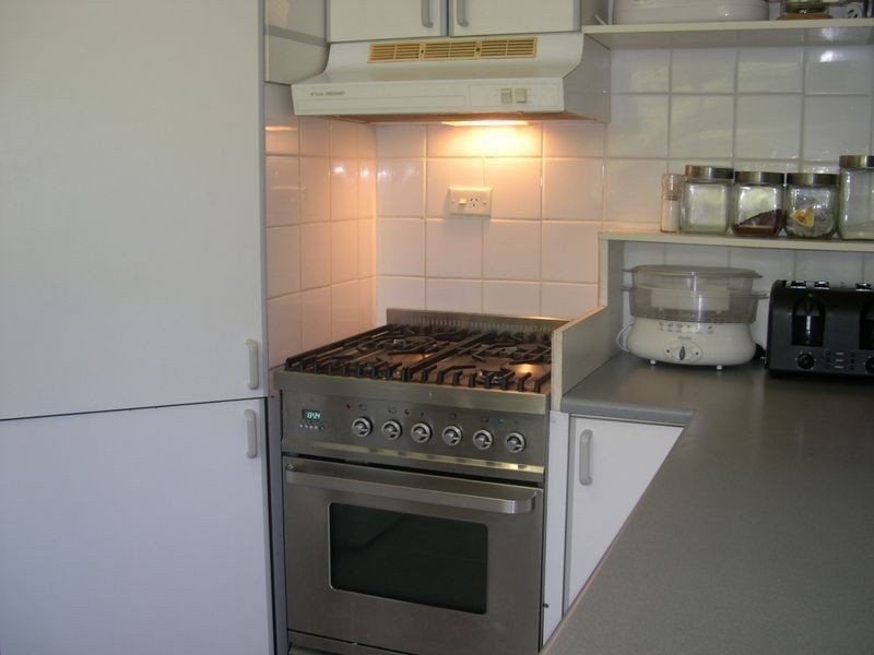 12 Cavell St, Birkdale QLD 4159