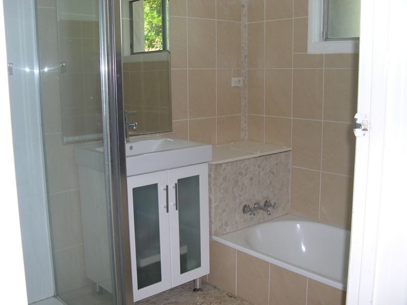 12 Cavell St, Birkdale QLD 4159