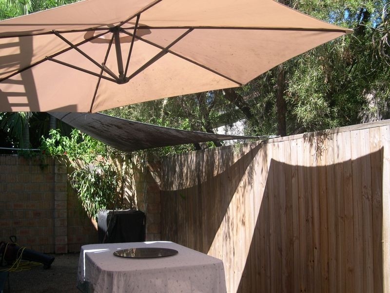 12 Cavell St, Birkdale QLD 4159