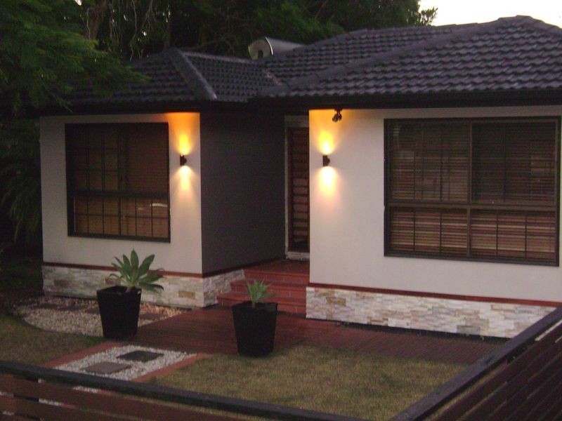 33 Bates Drive, Birkdale QLD 4159