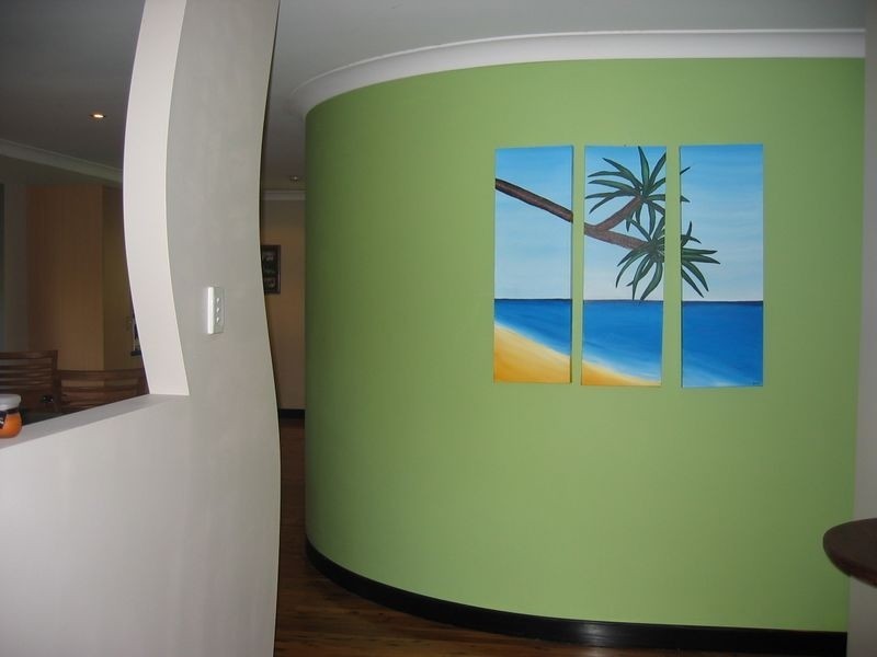 33 Bates Drive, Birkdale QLD 4159