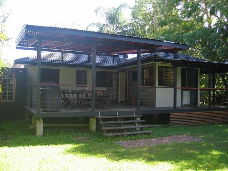 33 Bates Drive, Birkdale QLD 4159