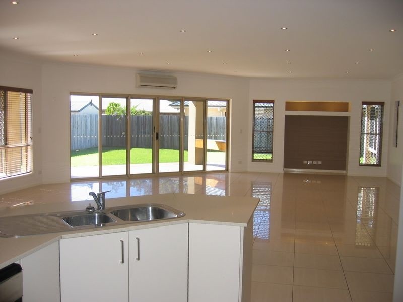 35 Jacob Street, Wellington Point QLD 4160