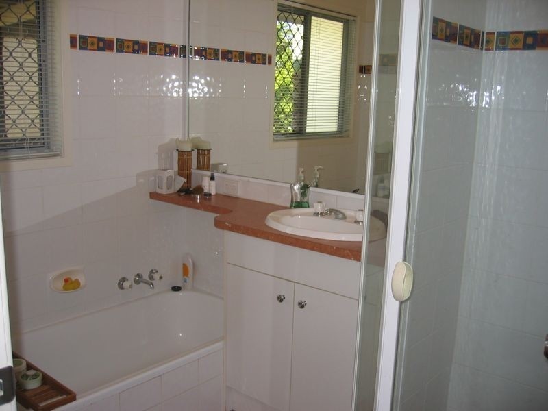 27 Monterey Avenue, Thornlands QLD 4164