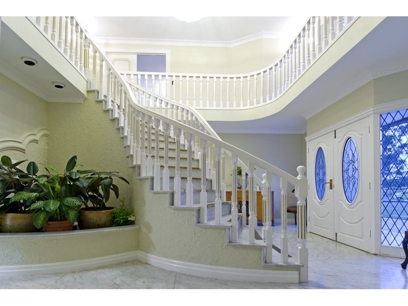 15 St James Road, Birkdale QLD 4159