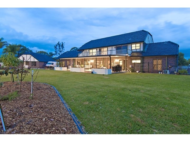 15 St James Road, Birkdale QLD 4159