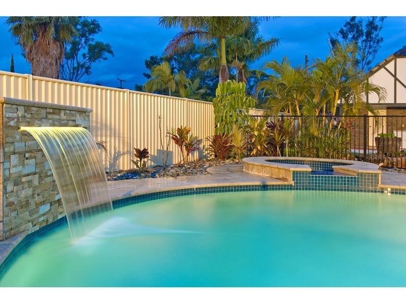 15 St James Road, Birkdale QLD 4159