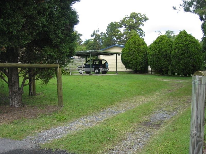 237 Redland Bay Rd, Capalaba QLD 4157