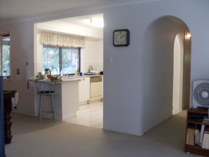 1 Carnoustie Court, Victoria Point QLD 4165