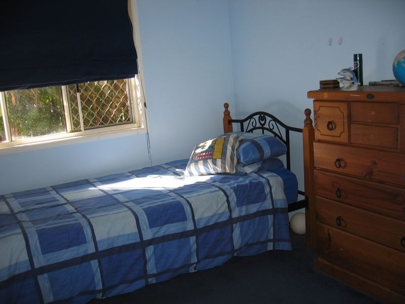 5 Currawong Street, Birkdale QLD 4159