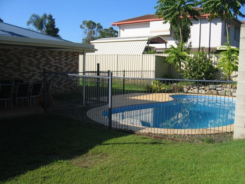 5 Currawong Street, Birkdale QLD 4159