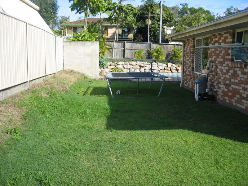 5 Currawong Street, Birkdale QLD 4159