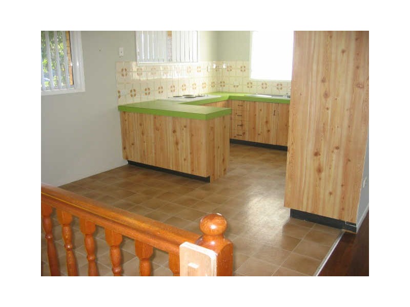 221 Main Rd, Wellington Point QLD 4160