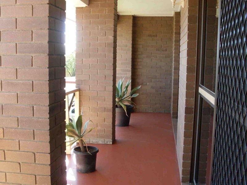 4 Cumberland Dr, Alexandra Hills QLD 4161